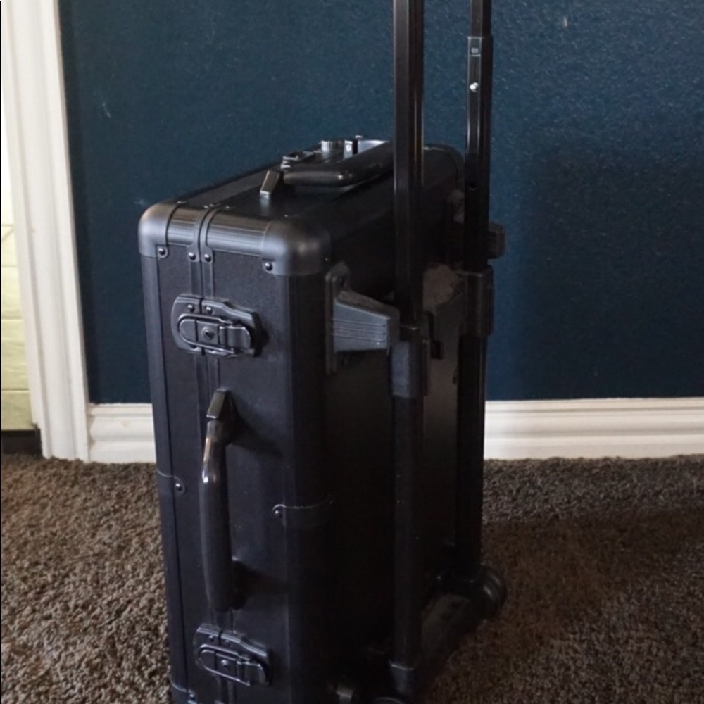 Shany Cosmetics Mini Studio Lighted Travel Case - Picture 4 of 8